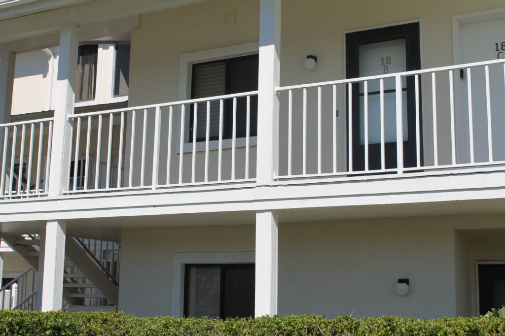 balcony railing-2.jpg